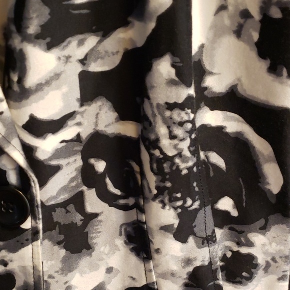 Jacket - Picture 2 of 4